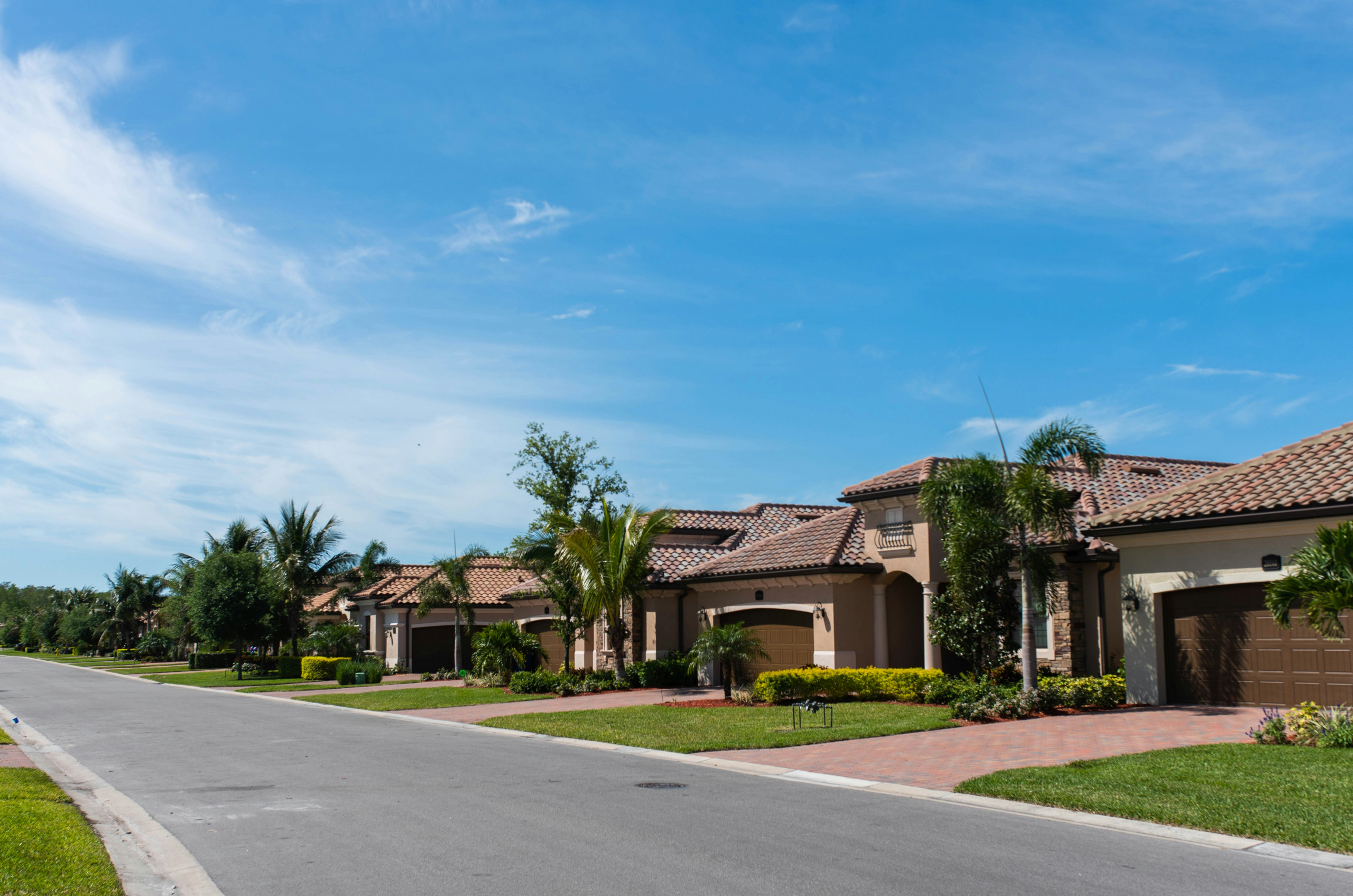 A Comprehensive Guide to Shifting into the Real Estate Profession