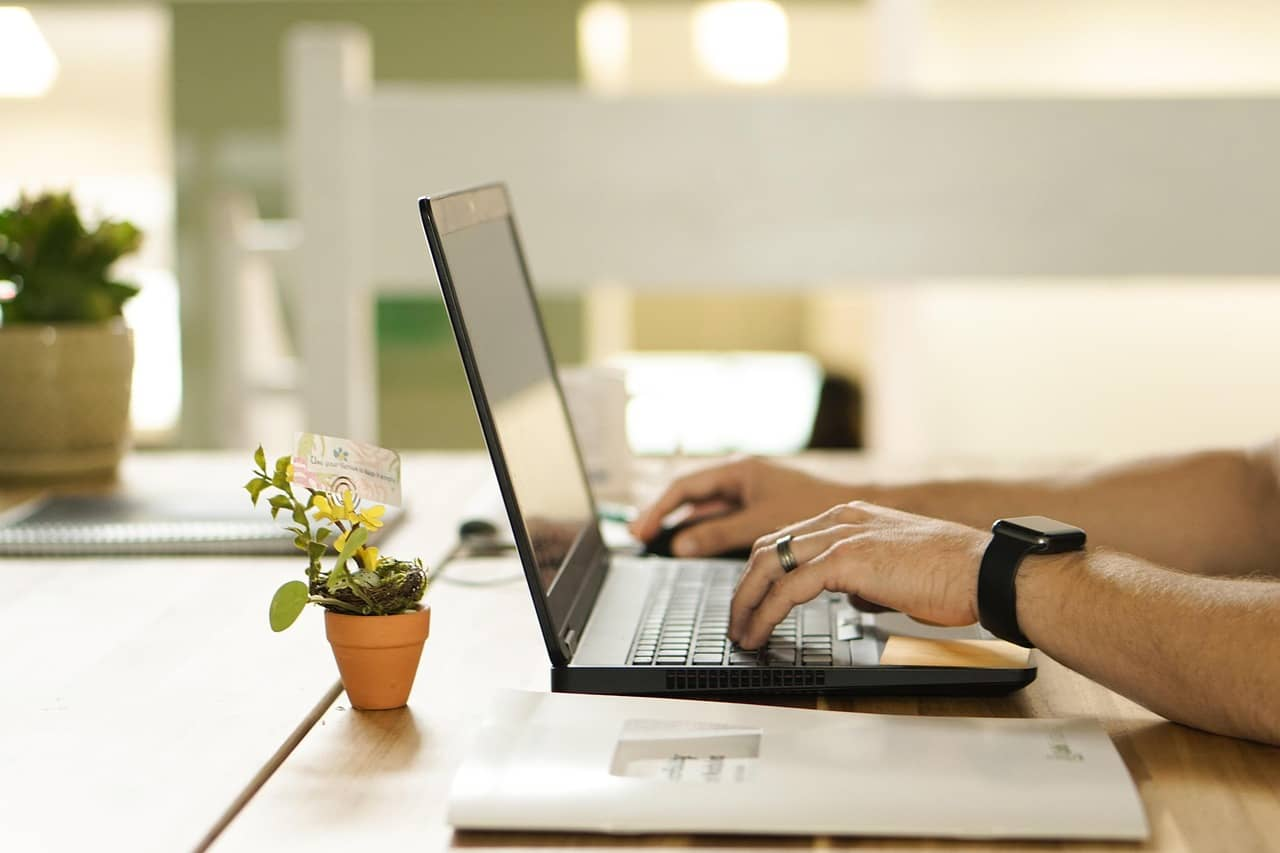 A Simple Guide to CE Compliance for Virginia Agents