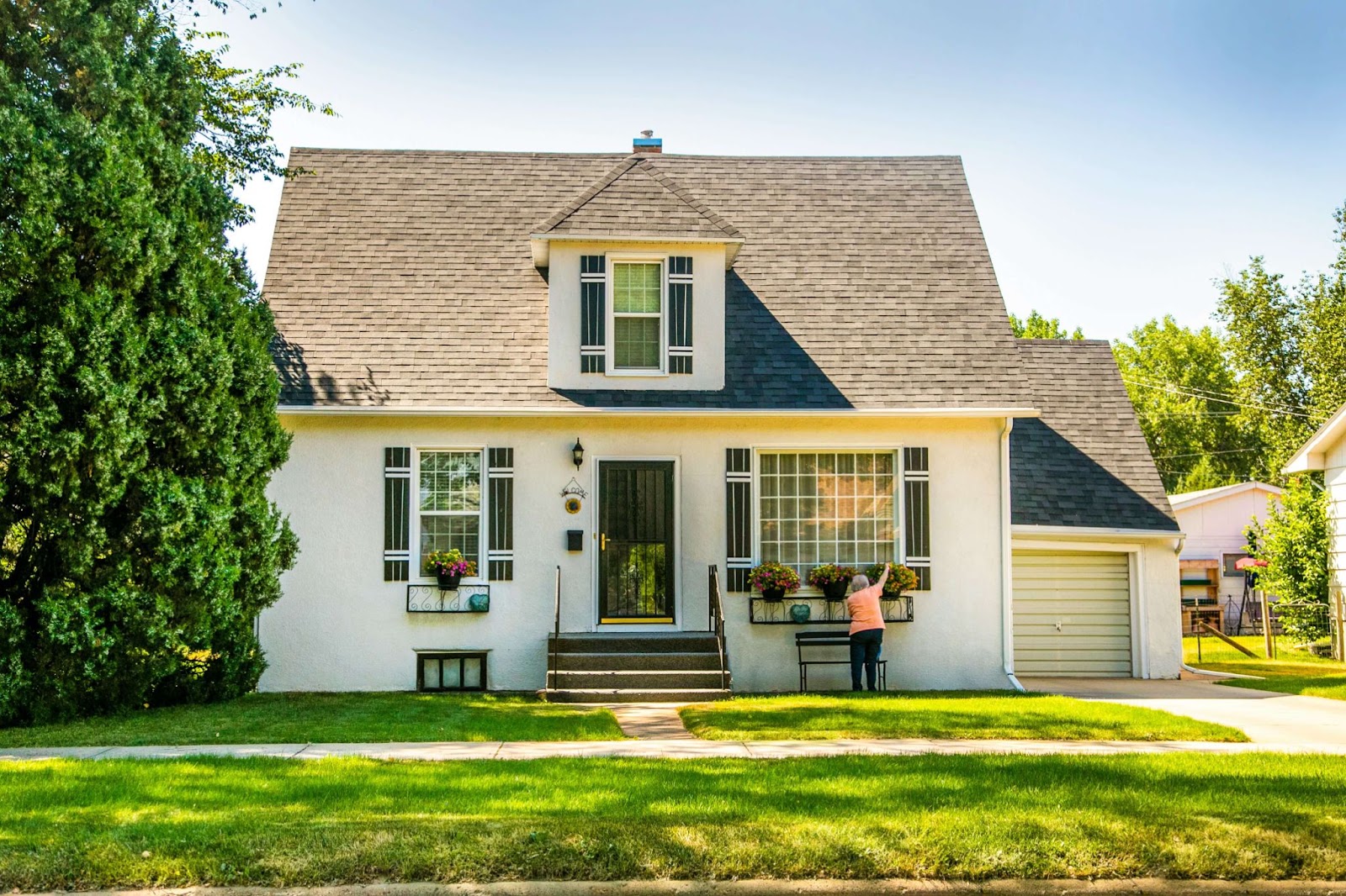 Mastering Your First Real Estate Listing: Tips for New Agents